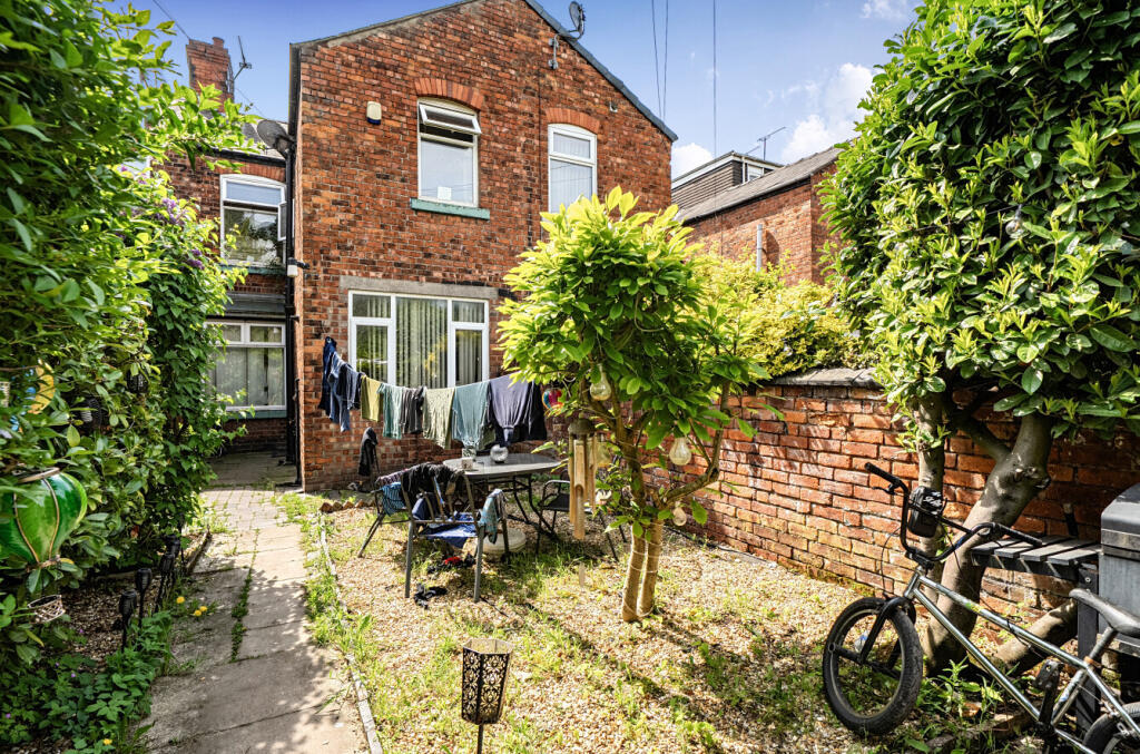 House in Crewe, Cheshire East - View 5