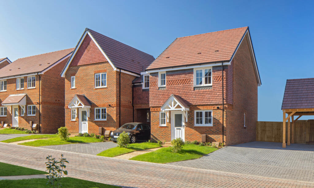 Main image of property: Leaf Living at Fontwell Meadows, BN18, West Sussex