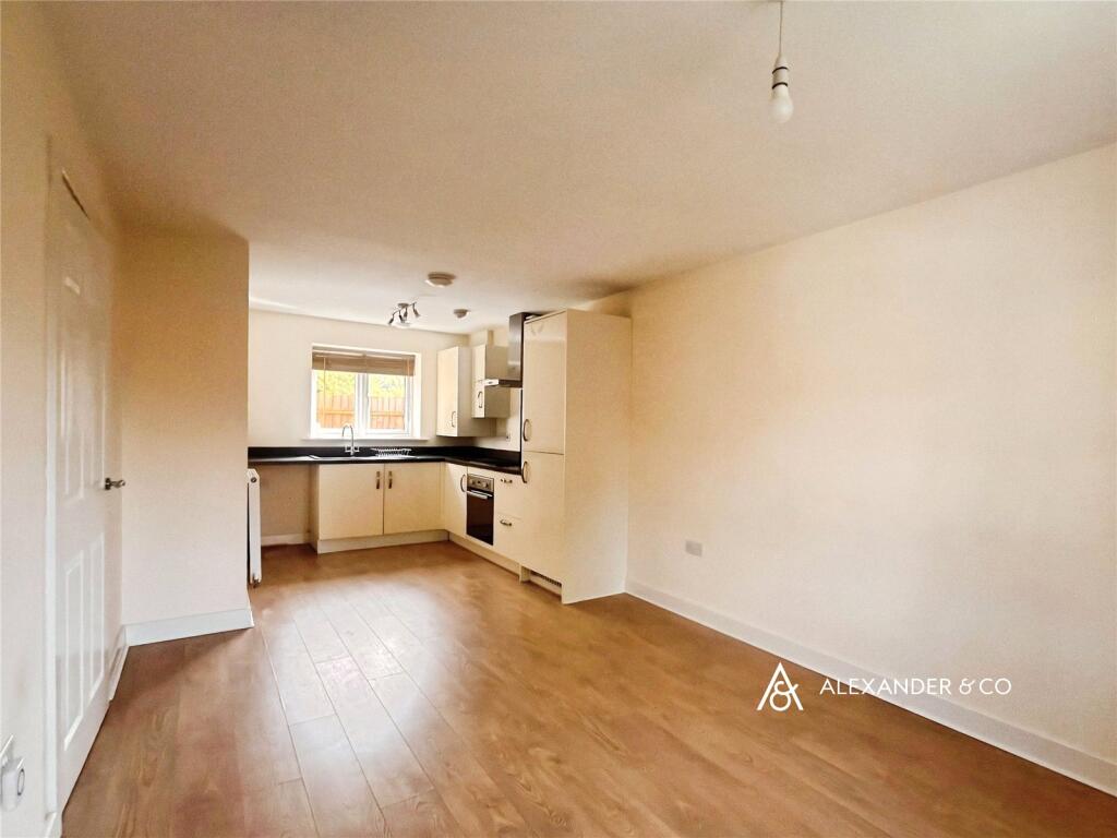 Gyles Close, Winslow, Buckingham photo 2