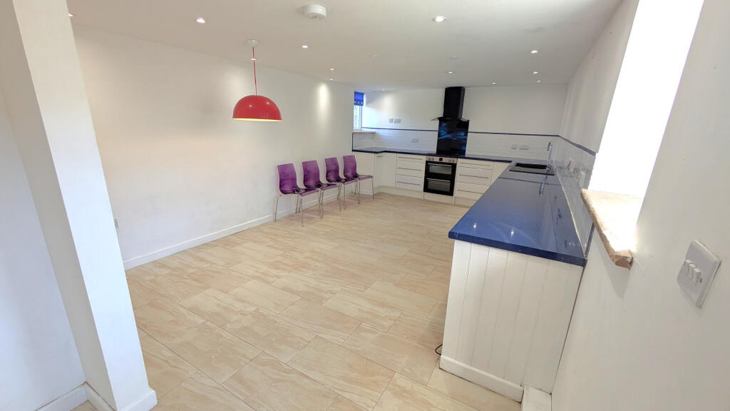 House in Plymouth - View 3