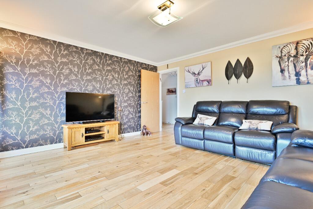 House in Motherwell - More