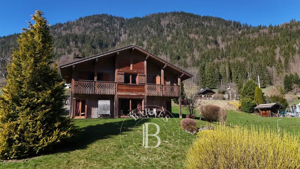 Main image of property: Rhone Alps, Haute-Savoie, Essert-Romand