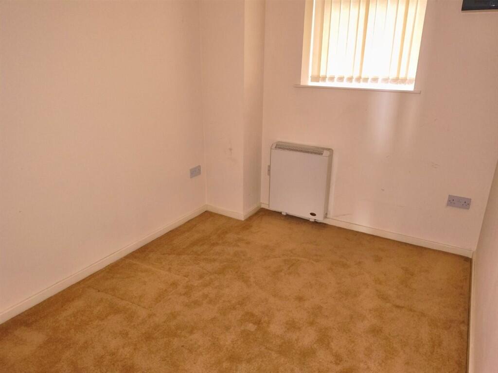 Apartment in Preston, Lancashire - View 5