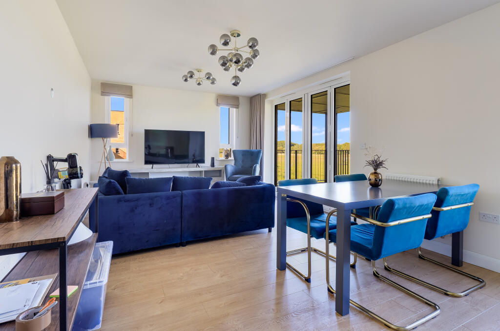 Apartment in South Cambridgeshire, South Trumpington - View 5
