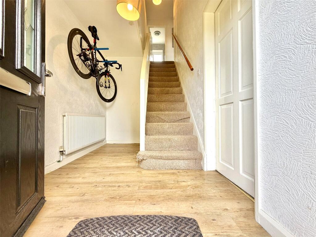 House in Bromborough, Spital - View 2