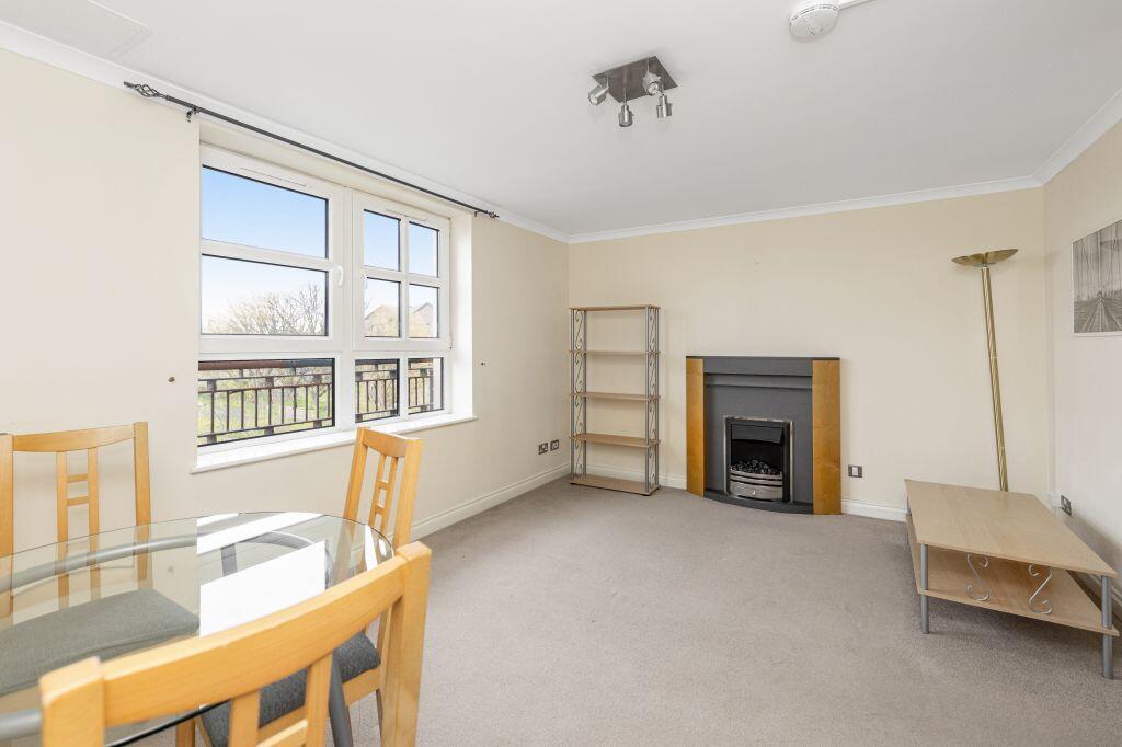 Main image of property: 25/10 Springfield Street, Leith, EH6 5DE