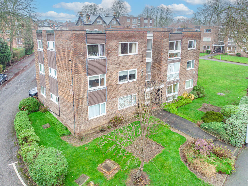 Main image of property: Kingsway Court, Leeds, LS17