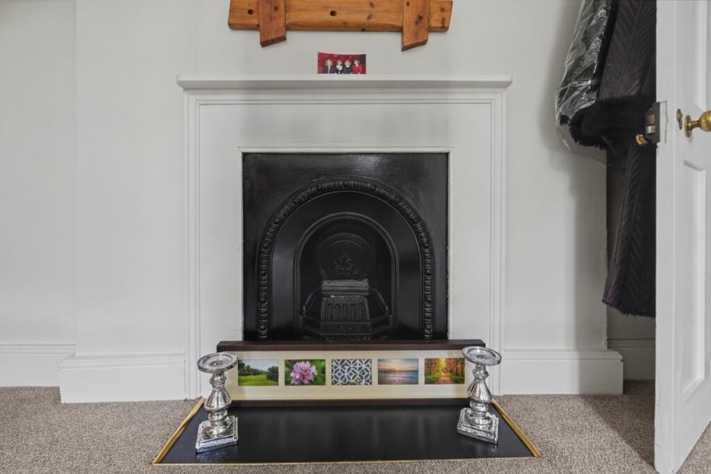 87 South Road, Faversham, Kent, ME13 photo 3