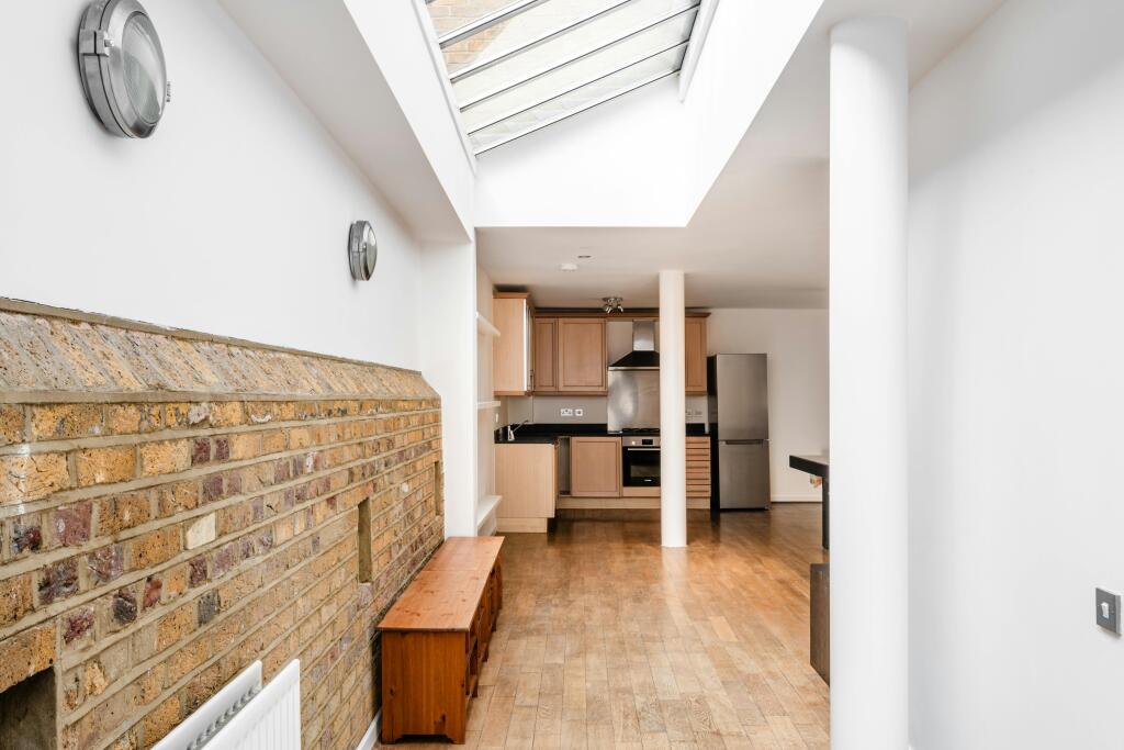 Woodseer St 28 F3 - 6.jpg
