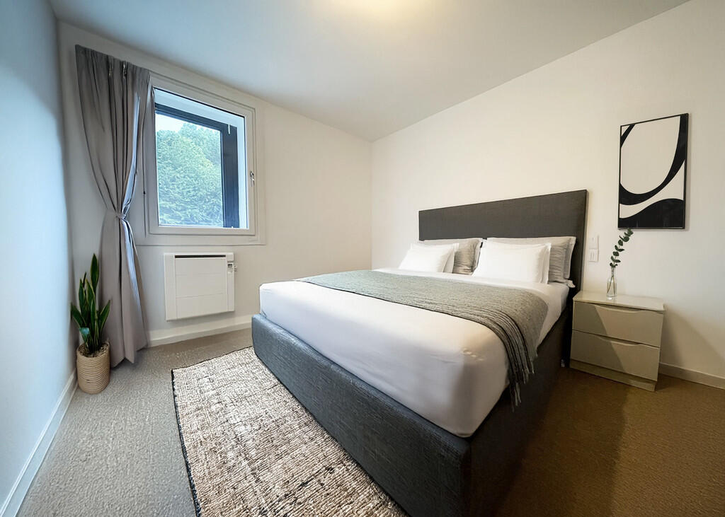 Apartment in Stockport - View 2
