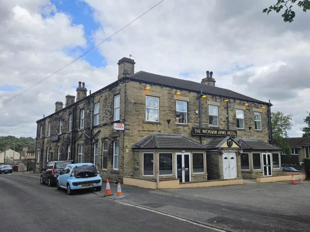 Main image of property: St Peg Lane, Cleckheaton, West Yorkshire