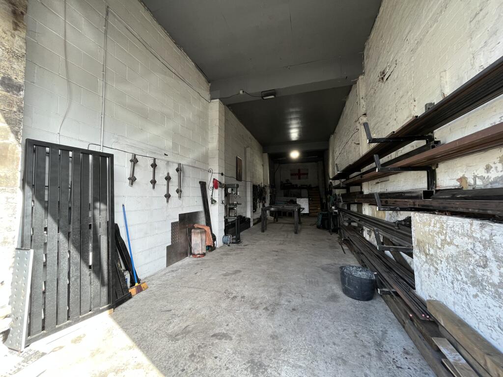 Additional image 3 of Unit 1 Slate House, Oakwood Court, City Road, Bradford, West Yorkshire BD8 8JY