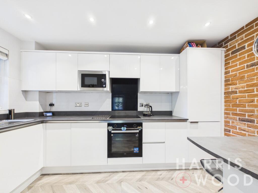 Apartment in Colchester - More