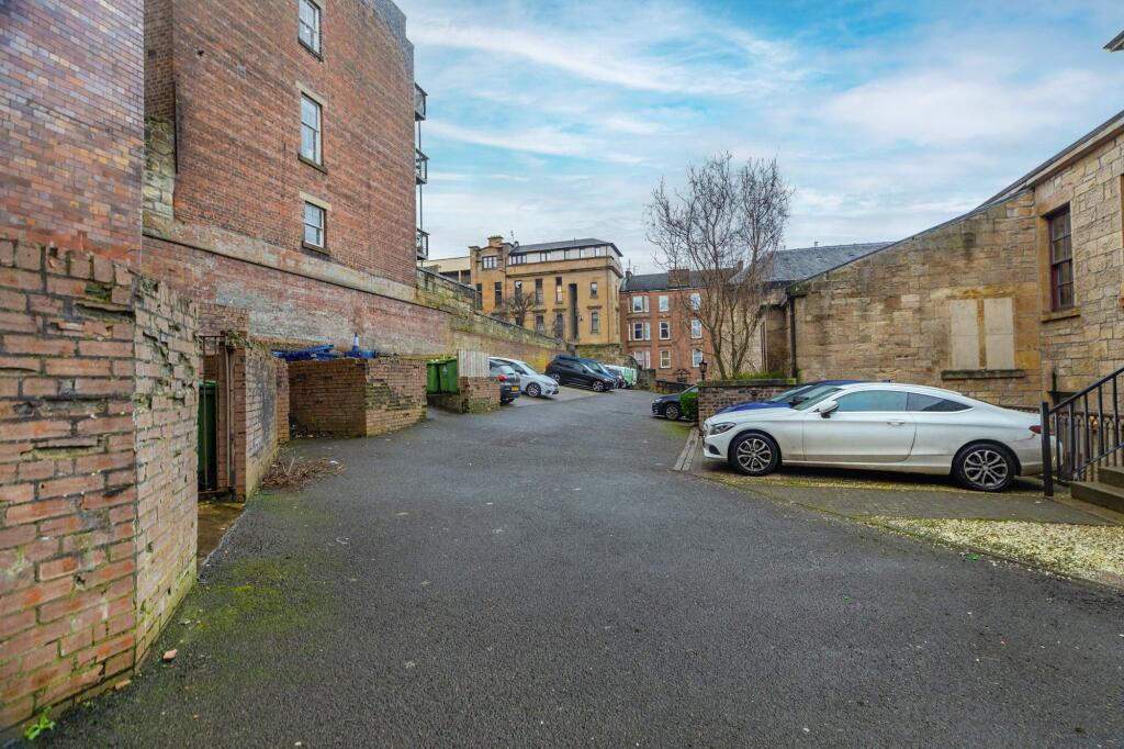 Apartment in Glasgow City - View 4