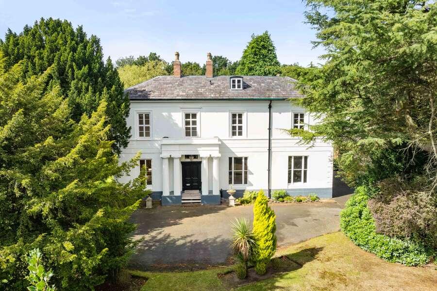 Main image of property: 259 Bristol Road, Birmingham