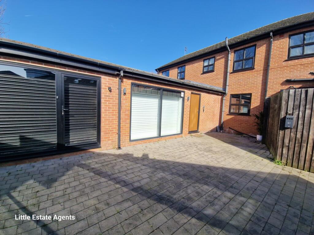 Main image of property: Oxford Street, St. Helens, WA10