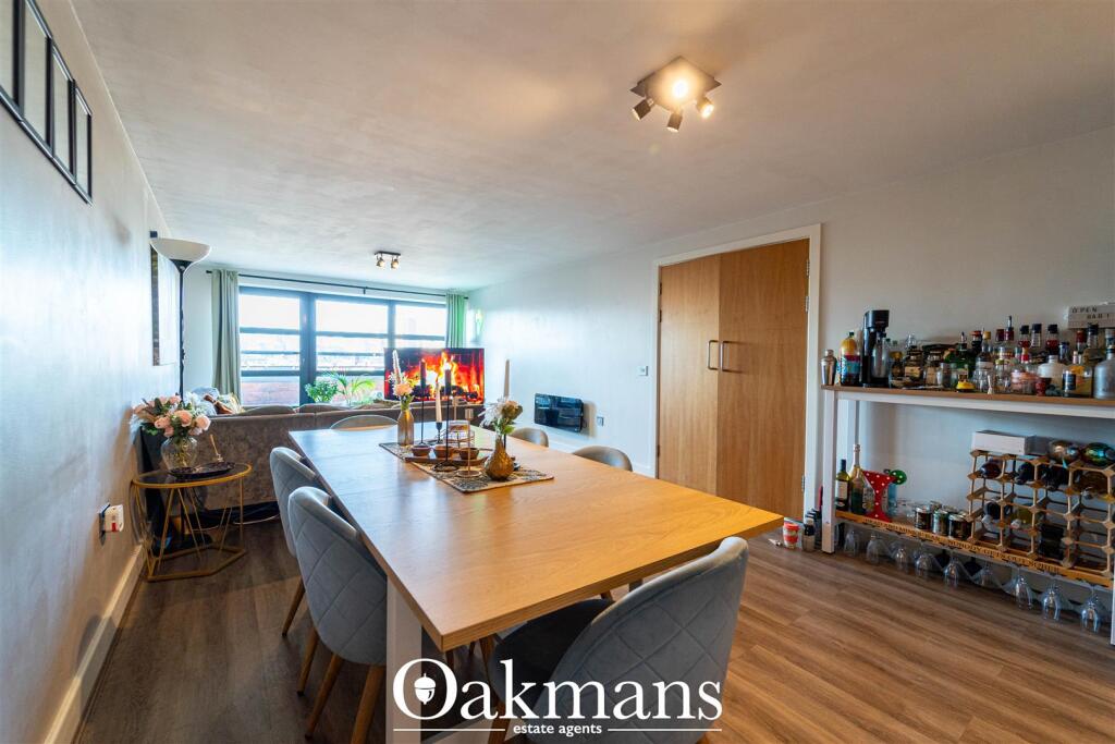 Apartment in Birmingham - View 5