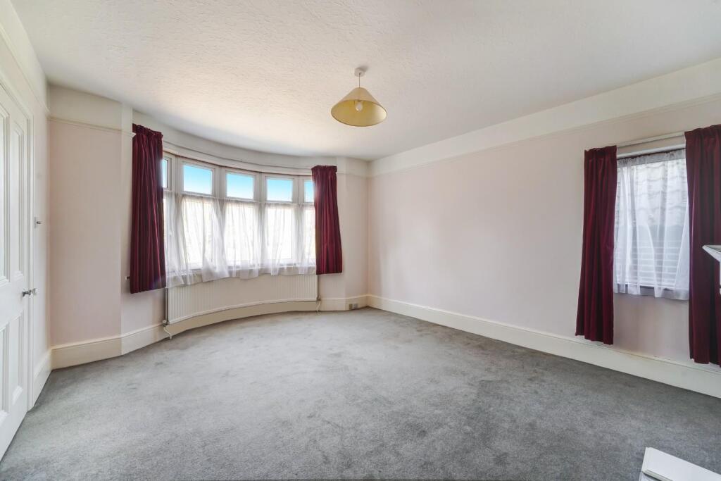 House in Kingston upon Thames - View 5