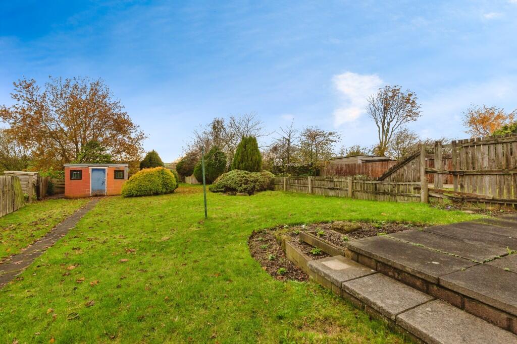 Moor Crescent, DH6 photo 3