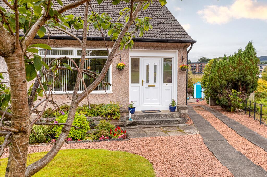 Drumcarn Drive, Milngavie photo 2