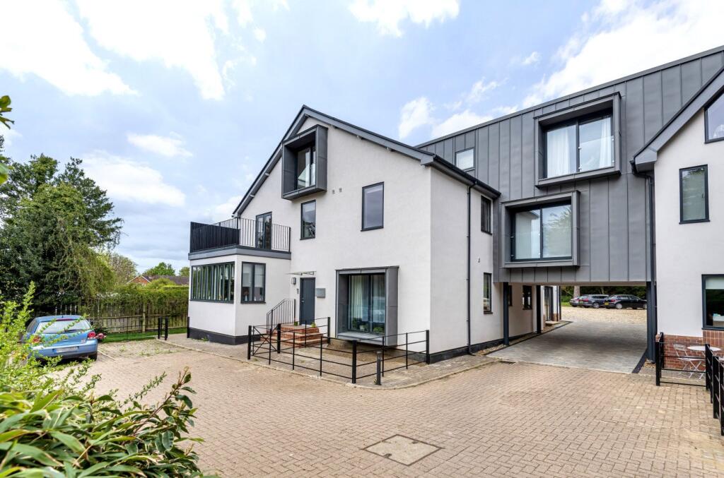 Main image of property: The Pines, Royston Road, Saffron Walden, CB11