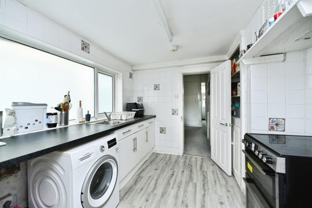 House in Newhaven - More