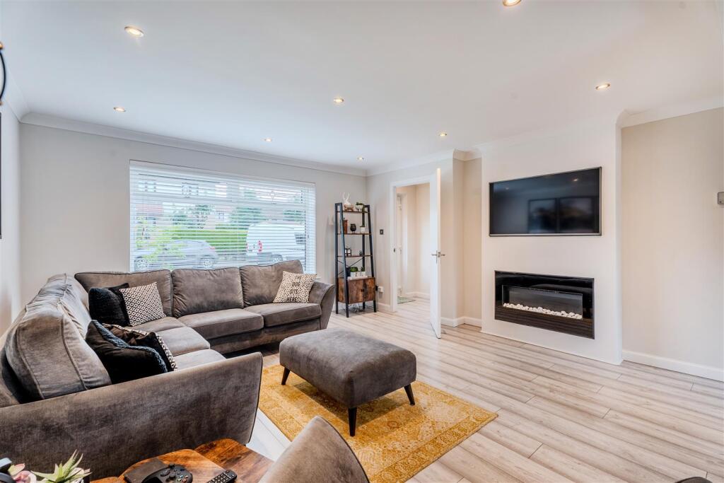 House in Law, The Straths, Birks - View 4