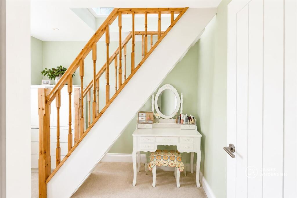 House in London, Roehampton - More