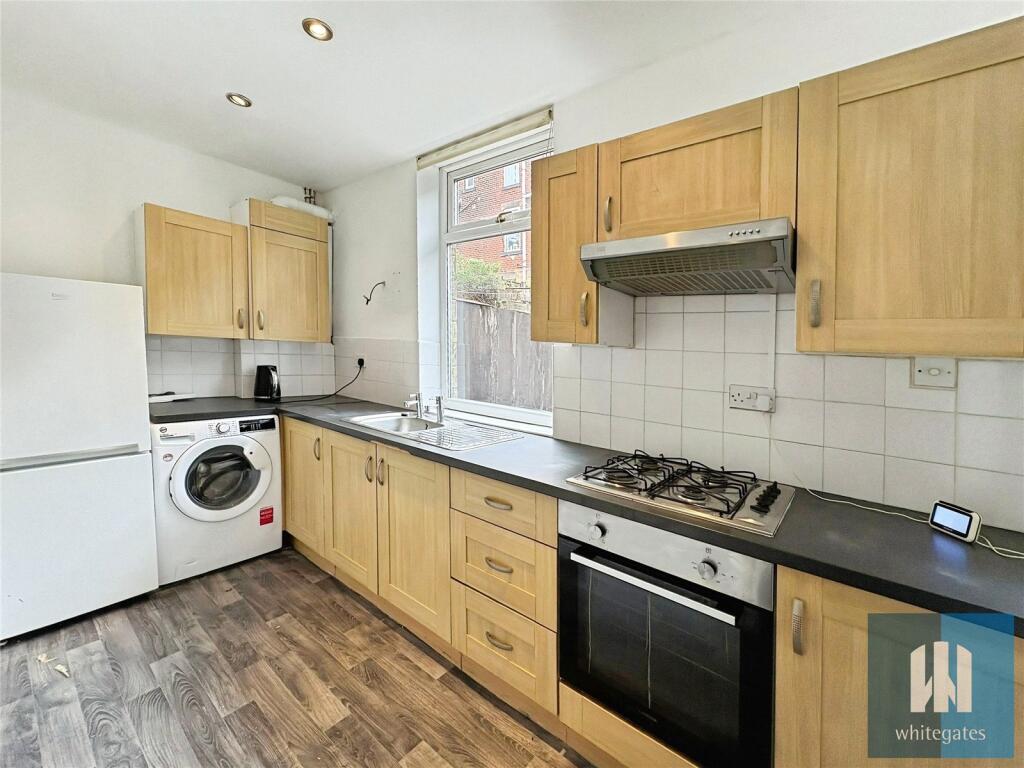 House in Wakefield - View 3