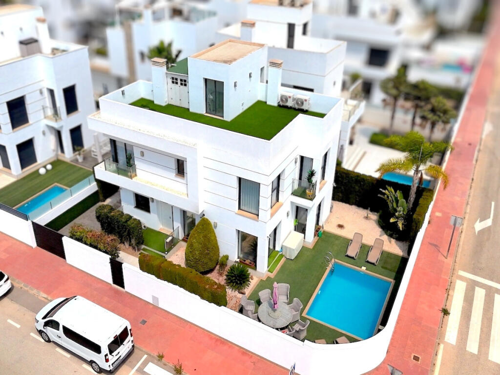 Main image of property: Valencia, Alicante, Ciudad Quesada
