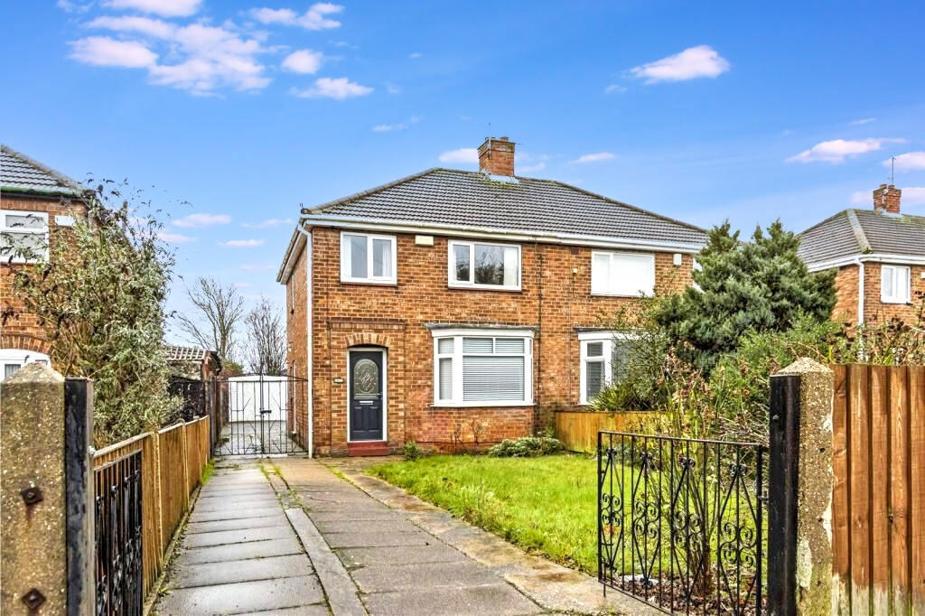 Main image of property: Little Coates Road, Grimsby, Lincolnshire, DN34 5TP