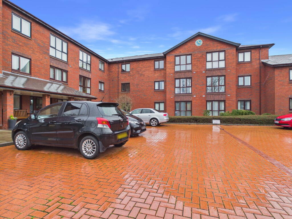 Main image of property: The Fountains, Green Lane, Ormskirk, L39 1ND
