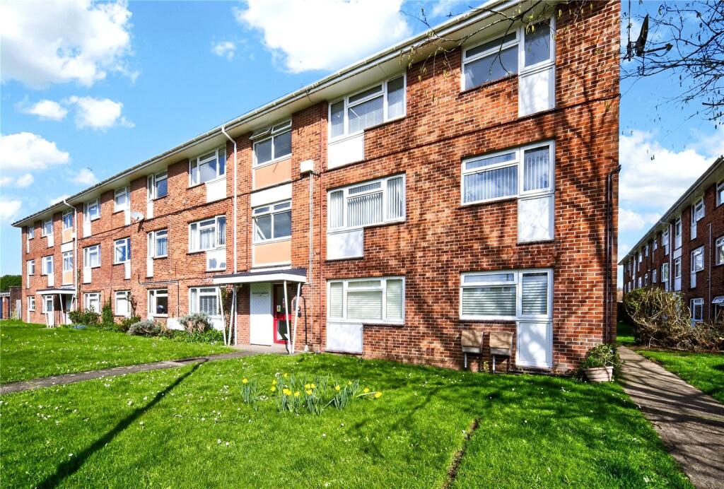 Main image of property: Dorchester Mansions, Park Lane, Whitchurch, Cardiff, CF14