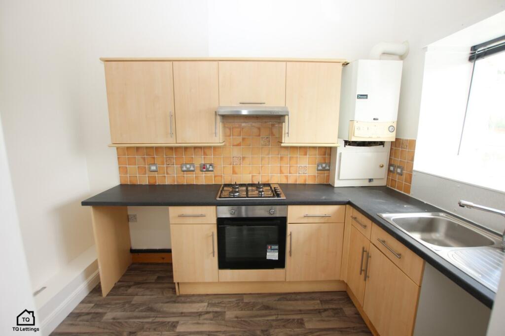 Apartment in Huddersfield - View 4