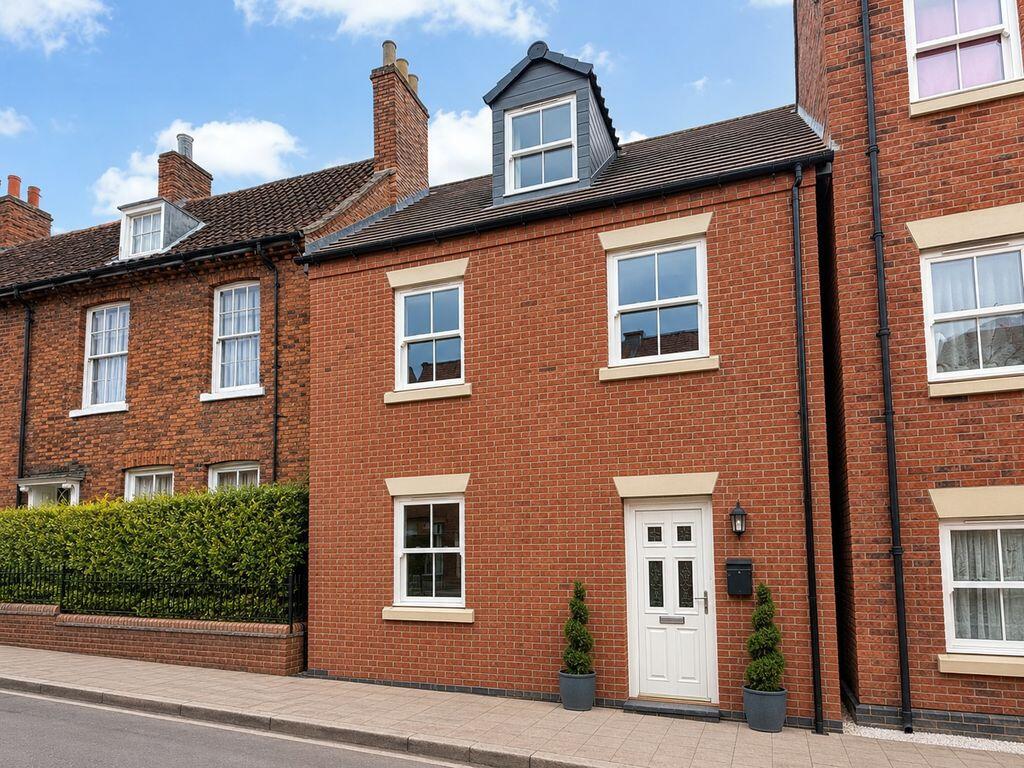 Main image of property: Swinegate, Grantham