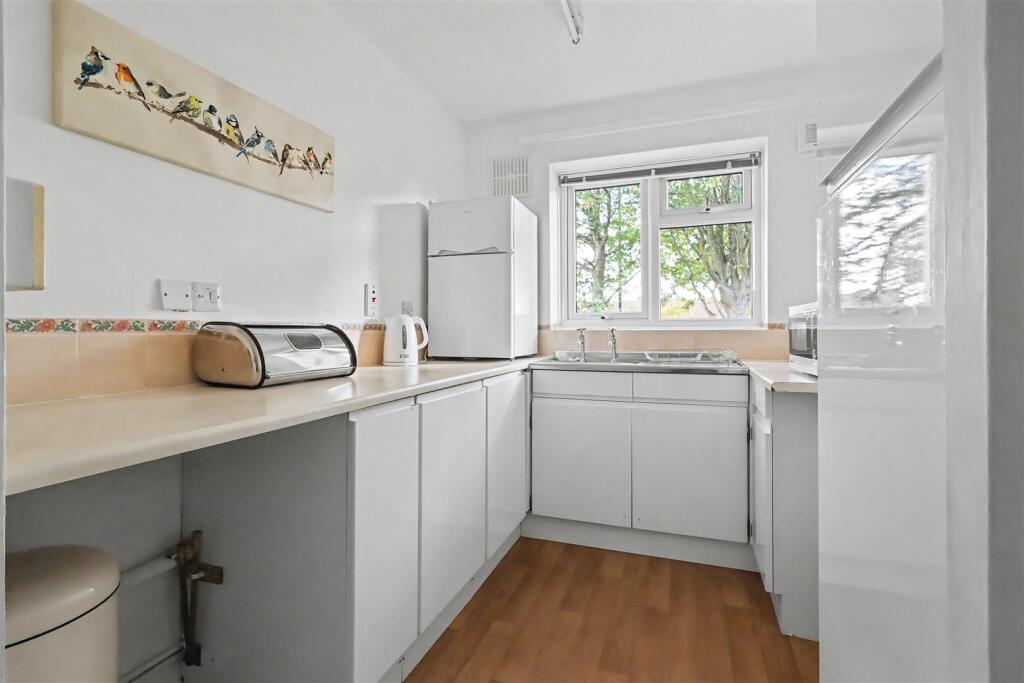 House in Nottingham - View 3