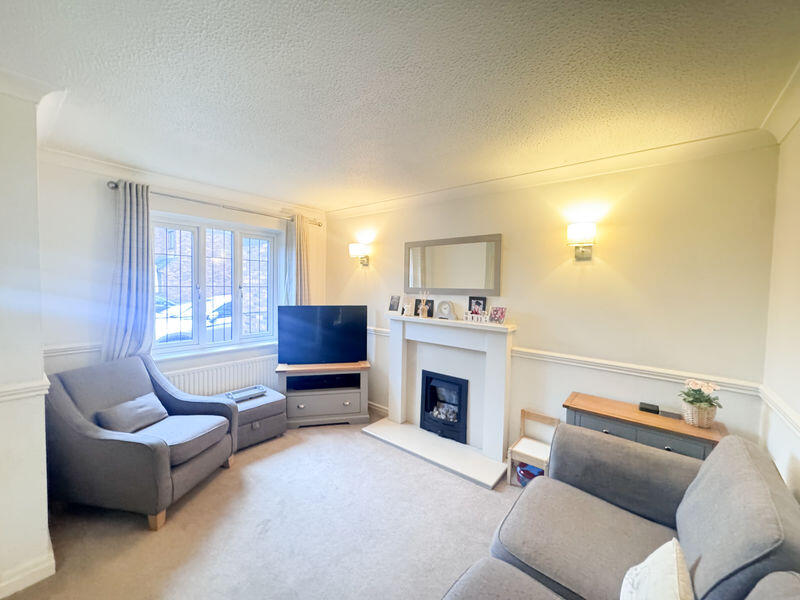 Conveniently located end mews house - Sheringham Way, Poulton-Le-Fylde photo 2