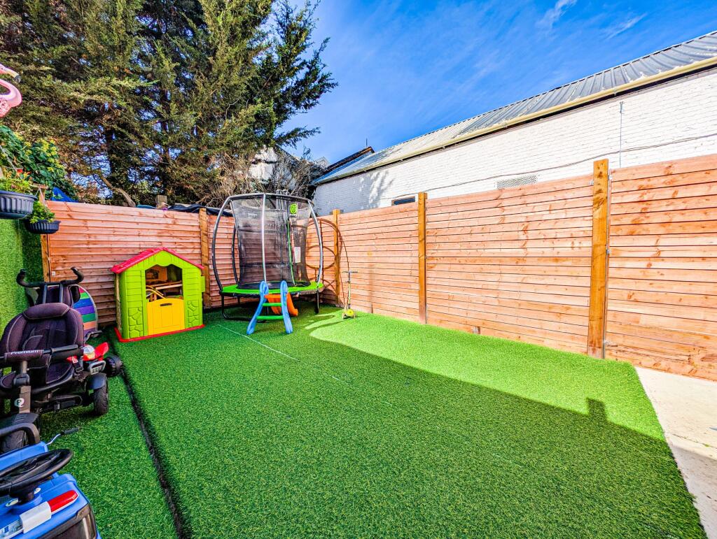 Property photo 9