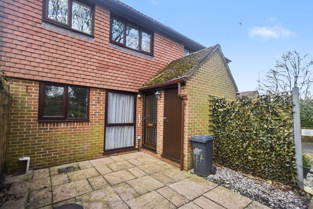 Main image of property: Binfields Close, Chineham