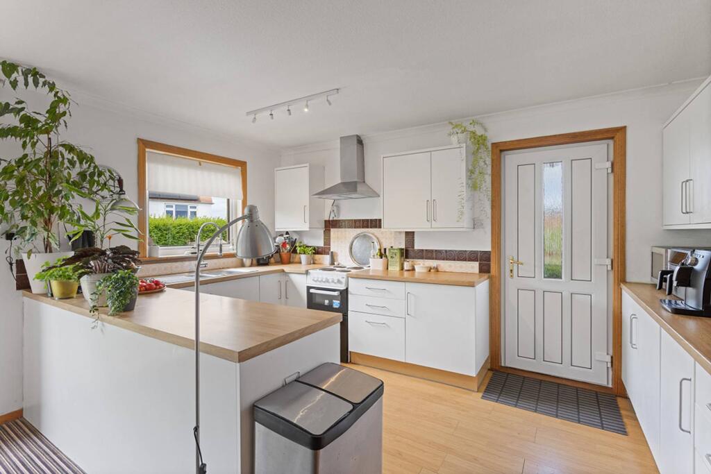 House in Edinburgh, East Lothian - More