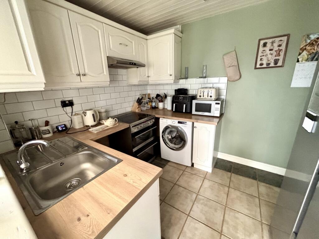 Additional image 6 of Goldcroft, Yeovil, BA21