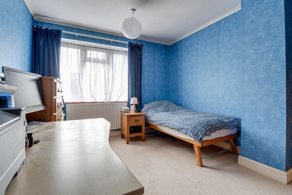 Additional image 7 of Pondfield Crescent, St Albans, AL4