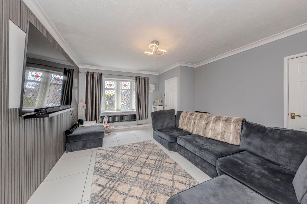 Harington Drive, Stoke-On-Trent, ST3 photo 3