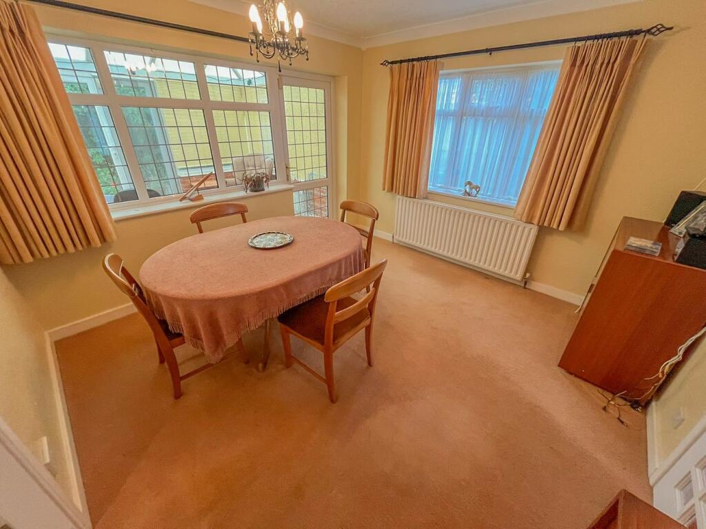 House in Rugby, Warwickshire - View 3