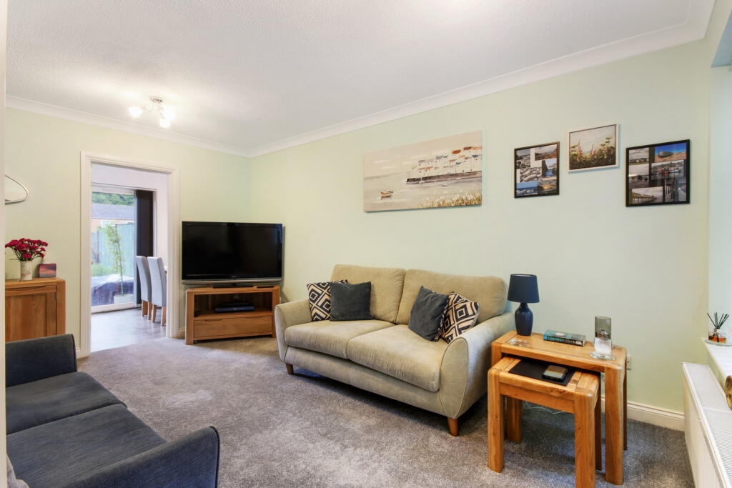 Chapel Wood, New Ash Green, Longfield, Kent, DA3 8RB - View 2
