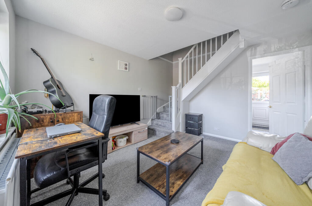 House in Guildford - View 3