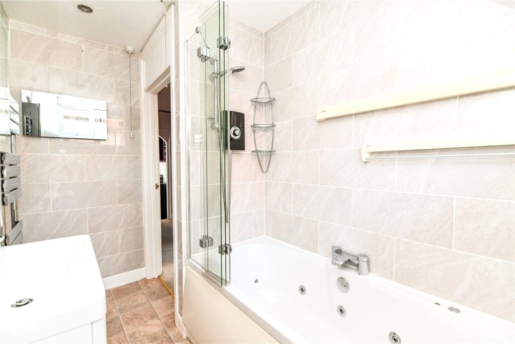 Apartment in New Forest, New Milton - More