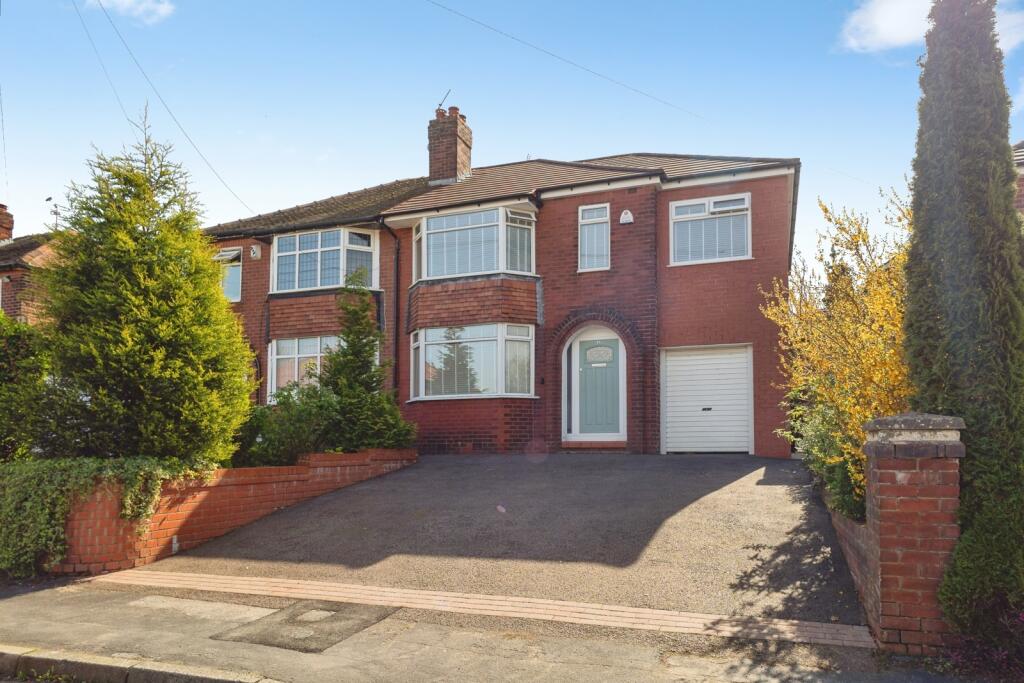 Main image of property: Harmol Grove, Ashton-under-Lyne, Greater Manchester, OL7