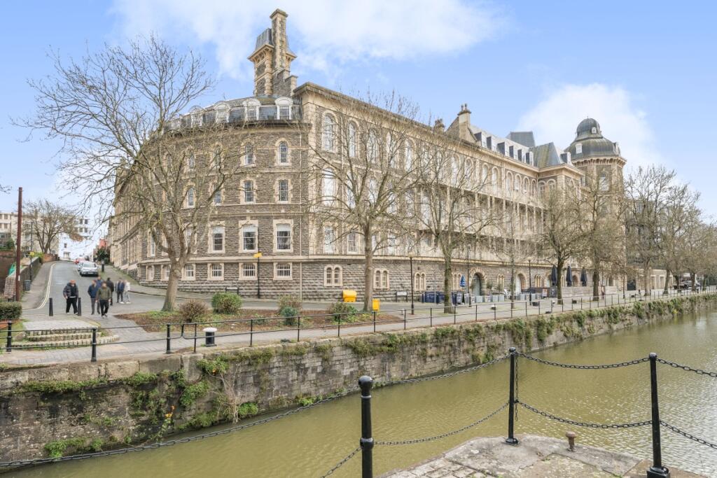 Main image of property: Guinea Street Bristol BS1