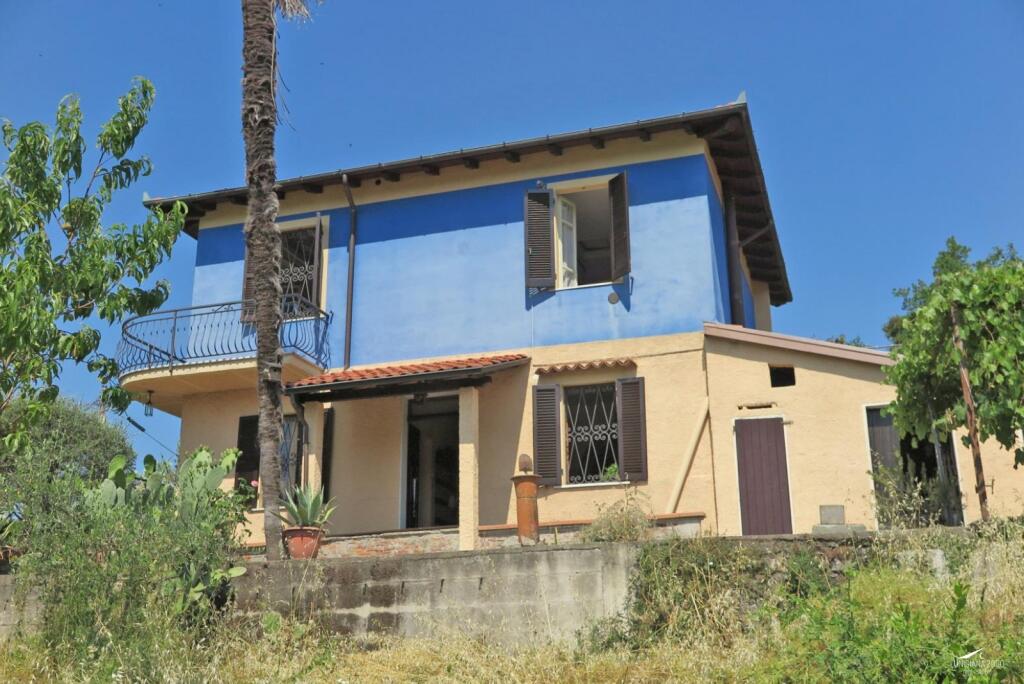 Main image of property: Tuscany, Lunigiana, Bagnone